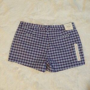 Khakis by Gap Shorts Size 14 Women